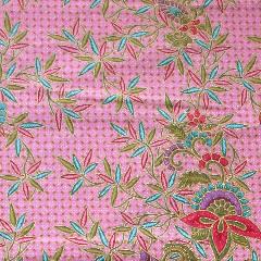 ผ้าปาเต๊ะอินโดนีเซีย ผ้าโสร่งผู้หญิงสีชมพูผ้าถุงสำเร็จรูป
