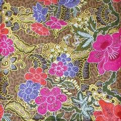 ผ้าถุงสำเร็จรูป ผ้าถุงสีน้ำตาลลายทองสำเร็จรูปจากอินโดนีเซียผ้าปาเต๊ะลายดอกไม้