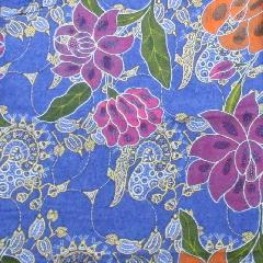 ผ้าปาเต๊ะอินโดนีเซีย ผ้าถุงสำเร็จรูปสีน้ำเงินลายทองรูปช่อดอกไม้สวยงาม
