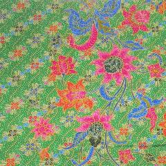 ผ้าปาเต๊ะอินโดนีเซีย ผ้าถุงสำเร็จรูปสีเขียวลายดอกไม้สวยงาม